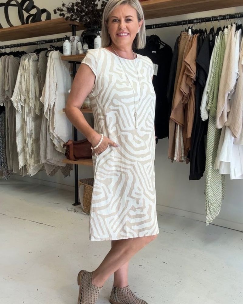 Nelia™ - Robe d'été à col rond et joli imprimé